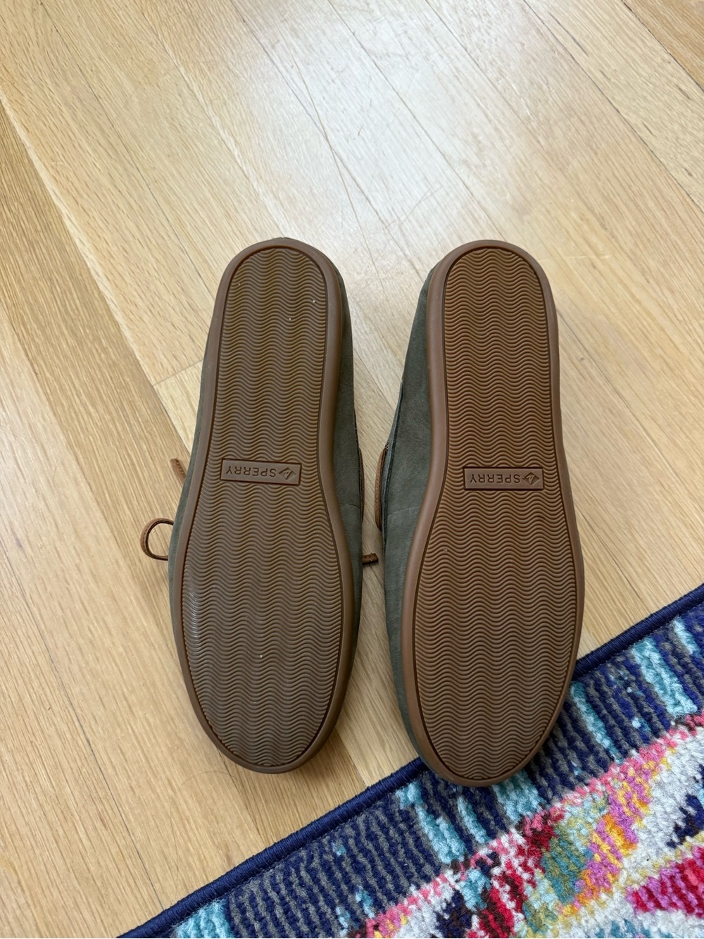 Sperry x Aritzia Slim Boat Shoe - Picture 3 of 6